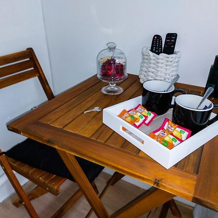 L'Essentiel - Tout Inclus ! Petit Dejeuner, Canal Plus, Netflix, Literie, Serviettes Rouen Extérieur photo